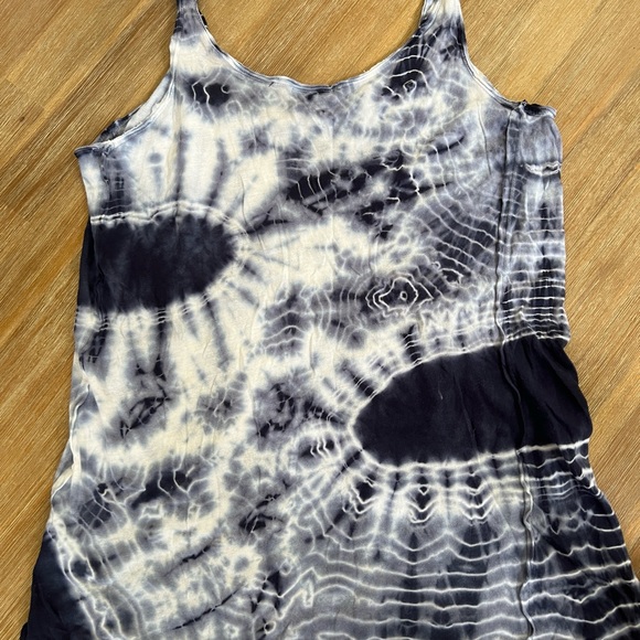 Martin + OSA Tie-Dye Lightweight Strappy Beach Tank 100% cotton - Like new - med - Picture 3 of 7